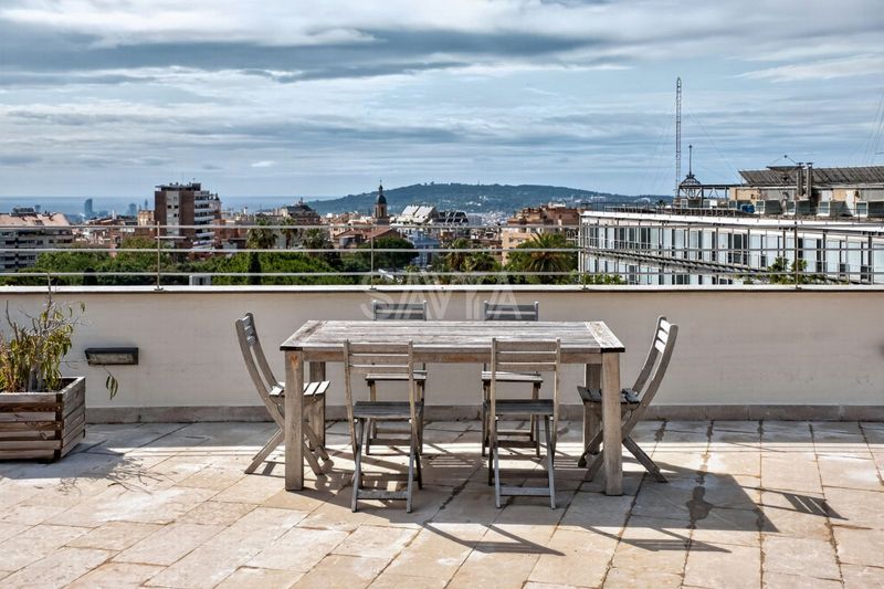 Casa en venda Barcelona. Ref: 1911. Savya Real Estate