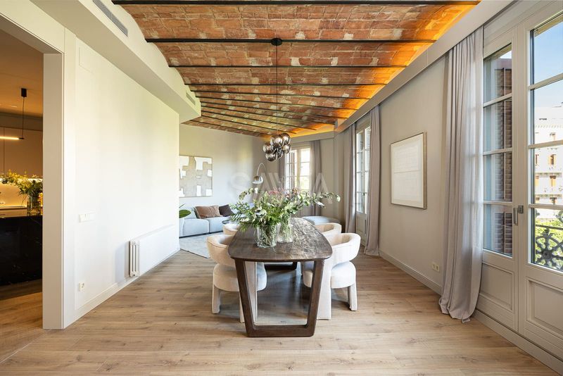 Piso en venta Barcelona. Ref: 1978. Savya Real Estate