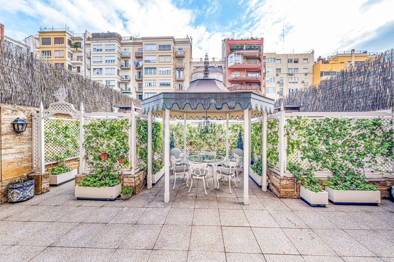 Piso en venta Barcelona. Ref: 1995. Savya Real Estate