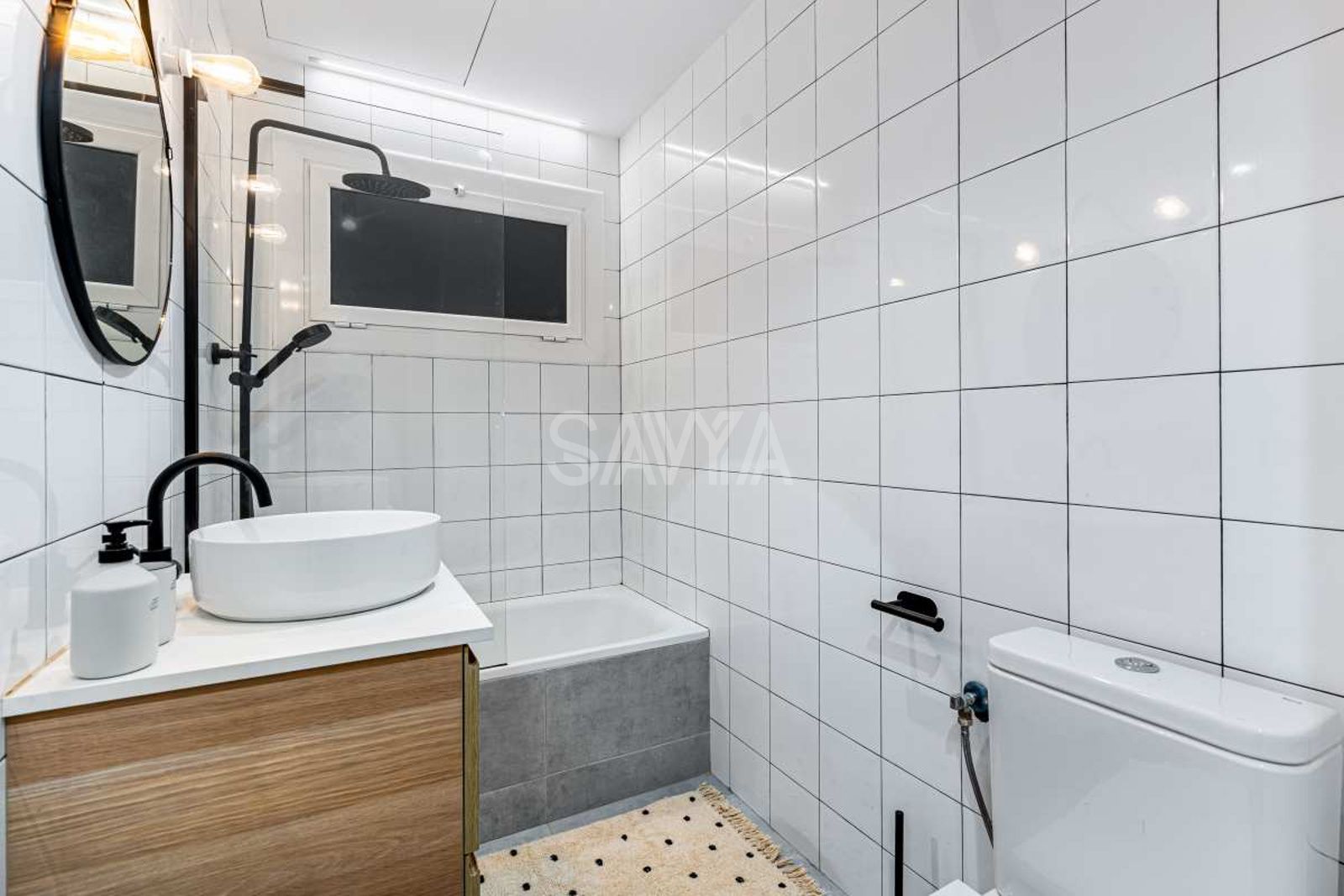 Baño - Piso de 3 habitaciones, amueblado y listo para entrar a vivir en Sant Antoni Maria Claret