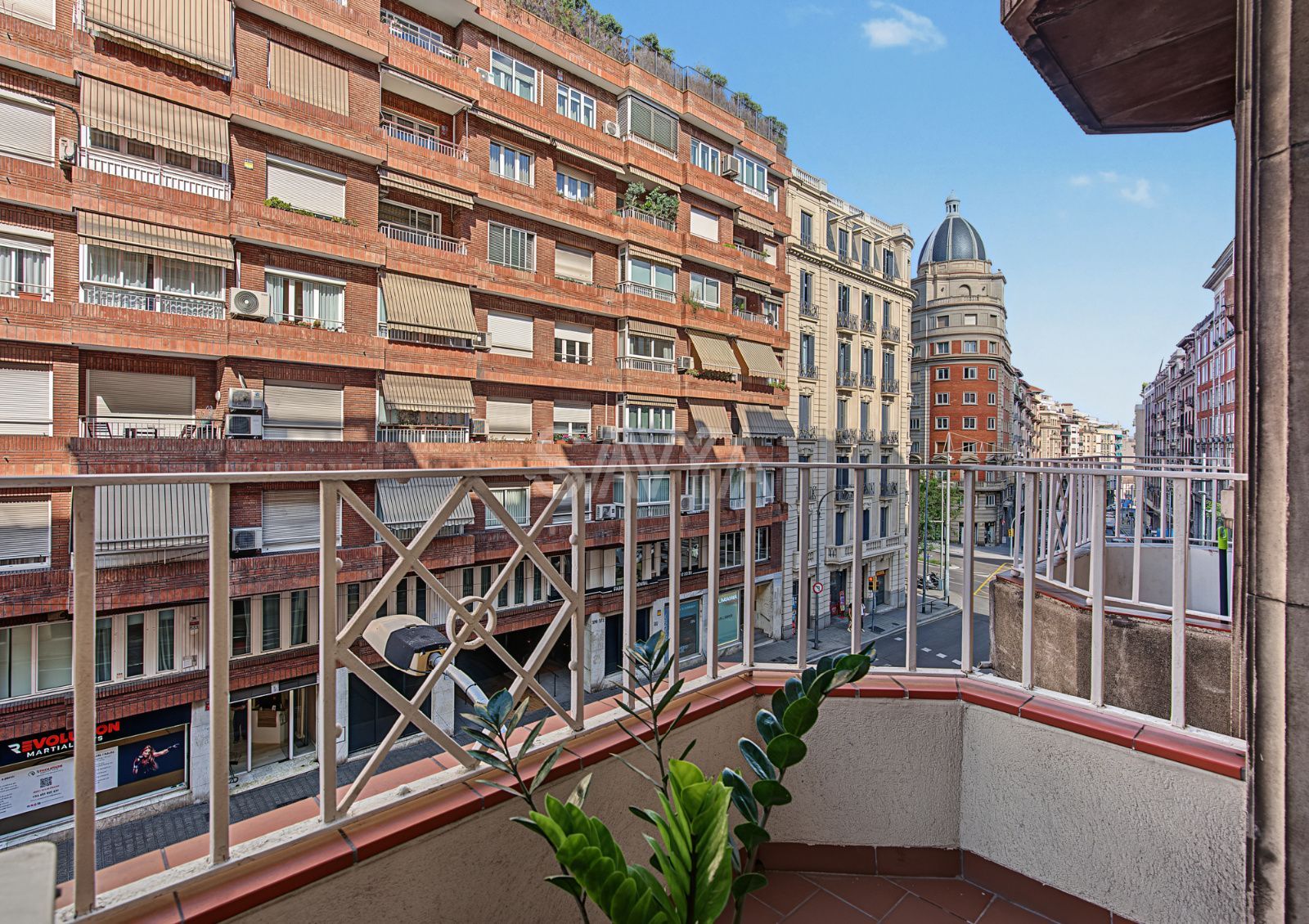 Increíble piso en calle Balmes - Foto 2