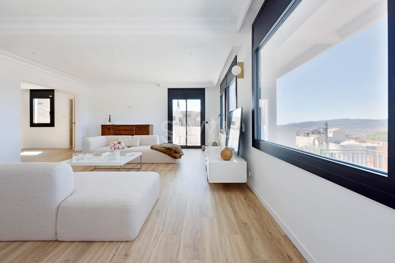 Residencia con vistas panorámicas y piscina en Ciutat Diagonal - Foto 43