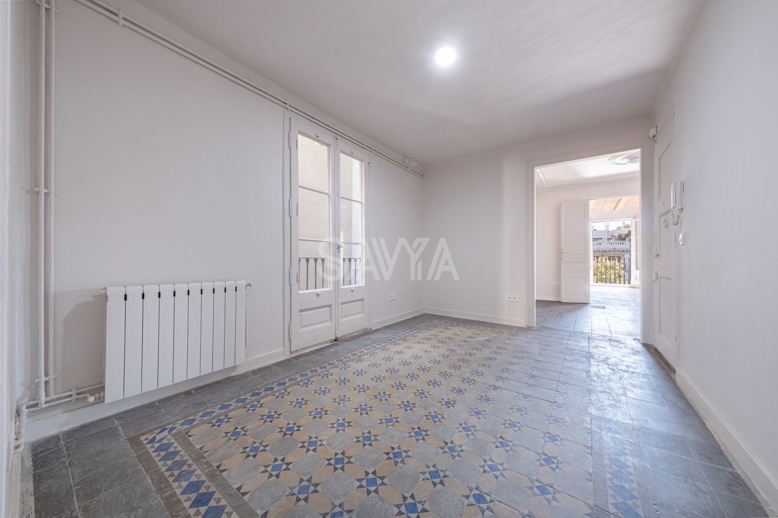 Maravilloso piso alto y segregable en Eixample con posibilidad de recuperar terraza - Foto 10