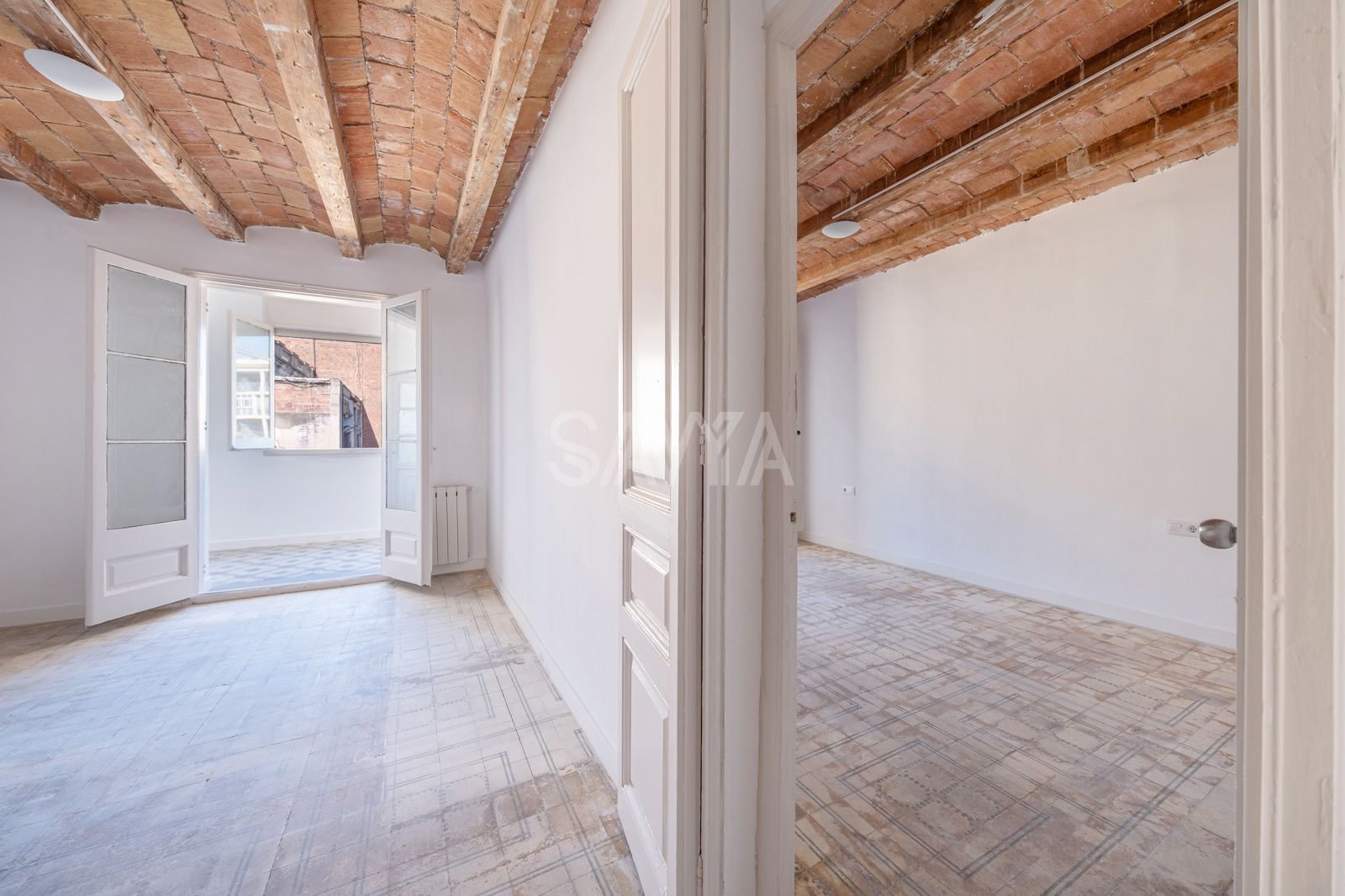 Maravilloso piso alto y segregable en Eixample con posibilidad de recuperar terraza - Foto 29