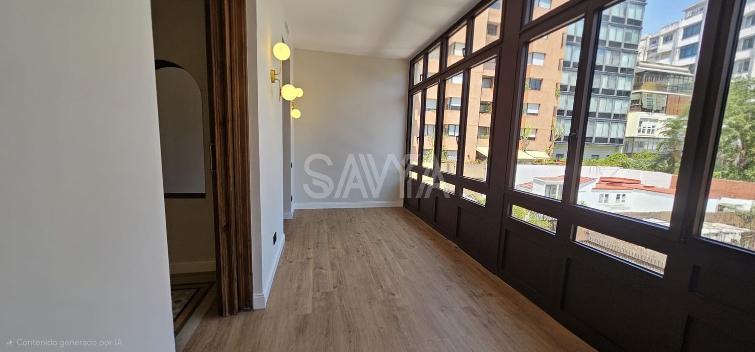 Precioso piso modernista reformado - Foto 7