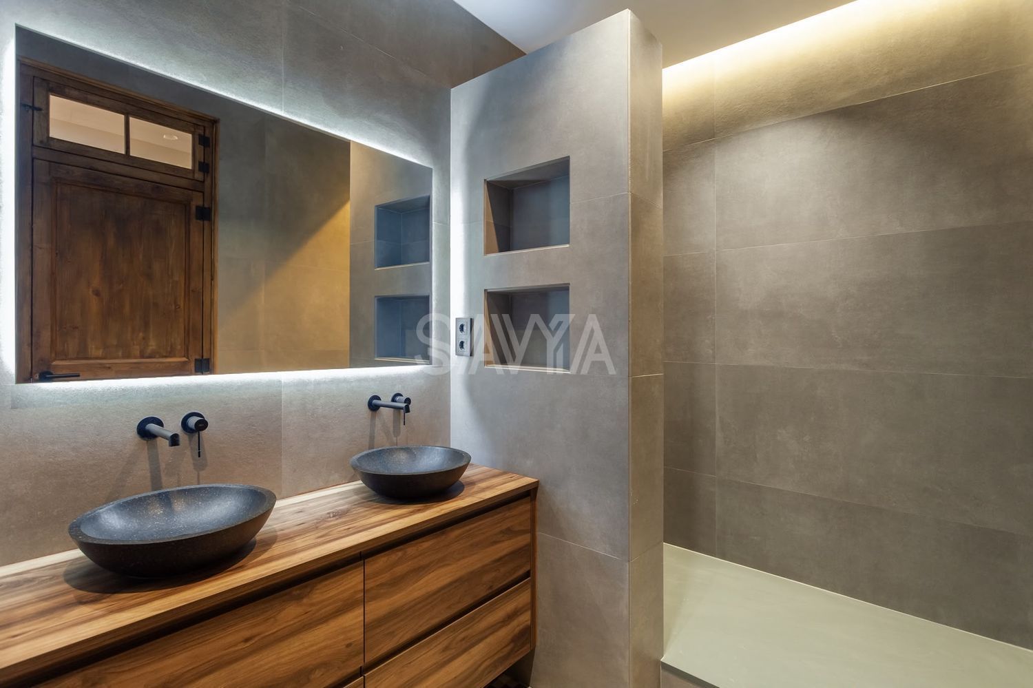 Precioso piso modernista reformado - Foto 12