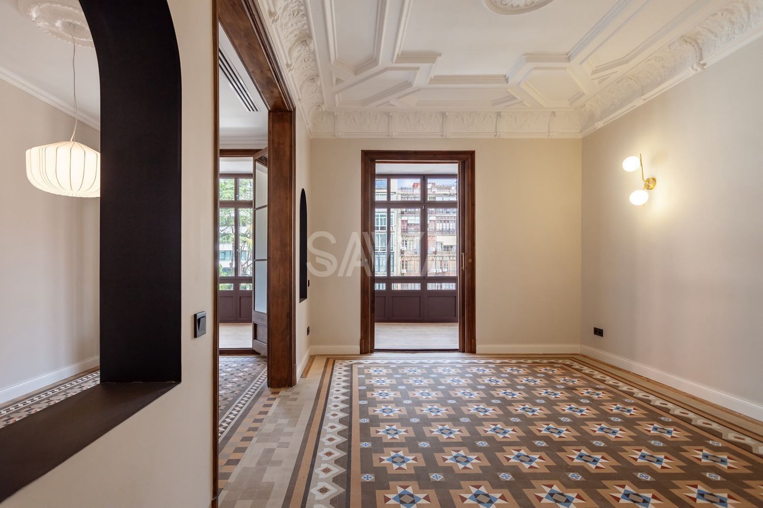 Precioso piso modernista reformado - Foto 17