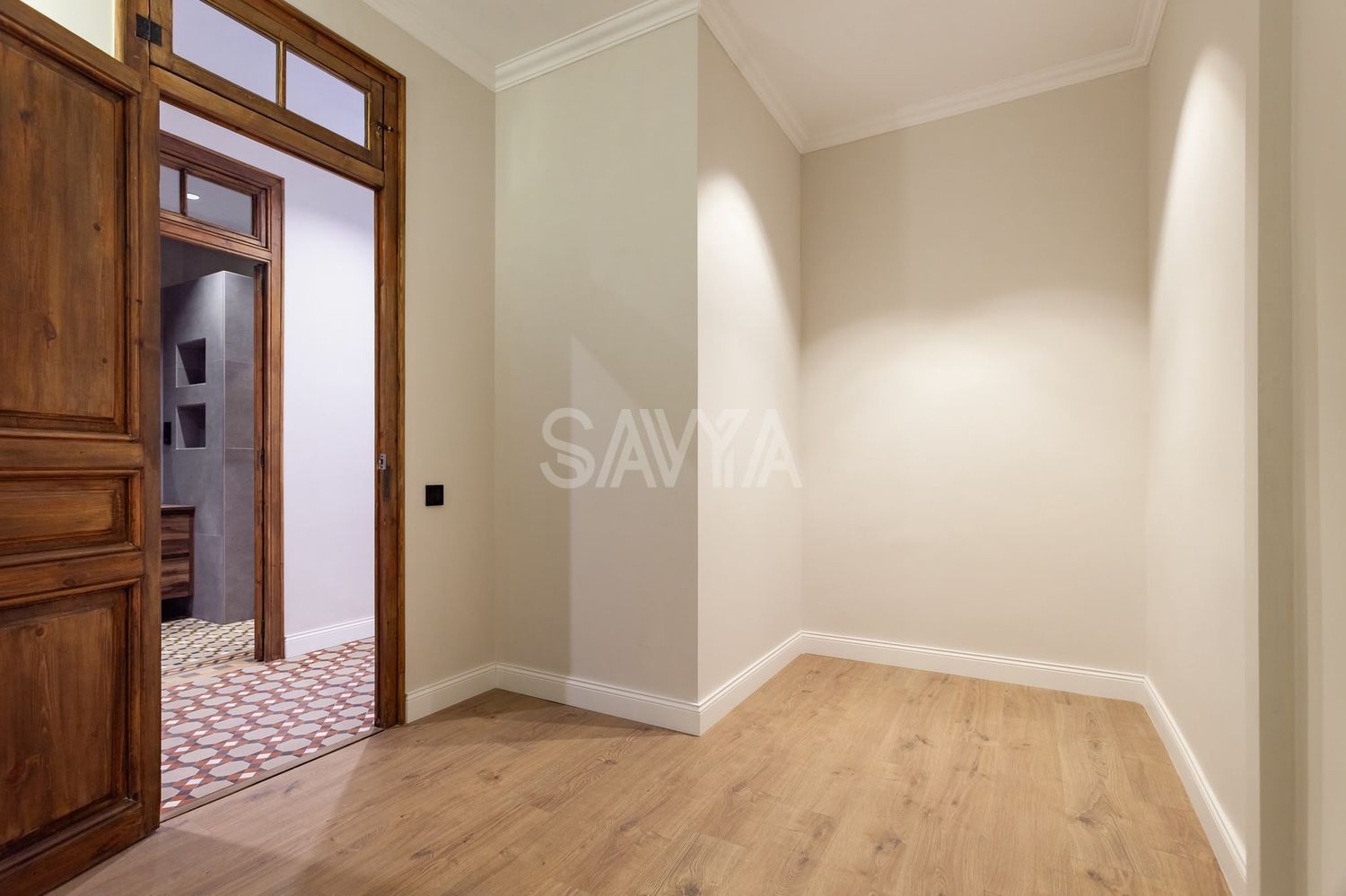 Precioso piso modernista reformado - Foto 24