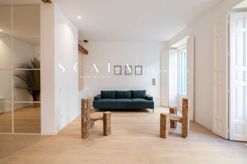 Flat for sale Madrid. Ref: 1569. Scala Properties 