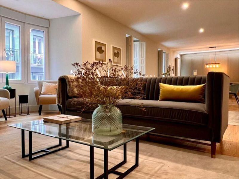 Flat for sale Madrid. Ref: 2013. Scala Properties 