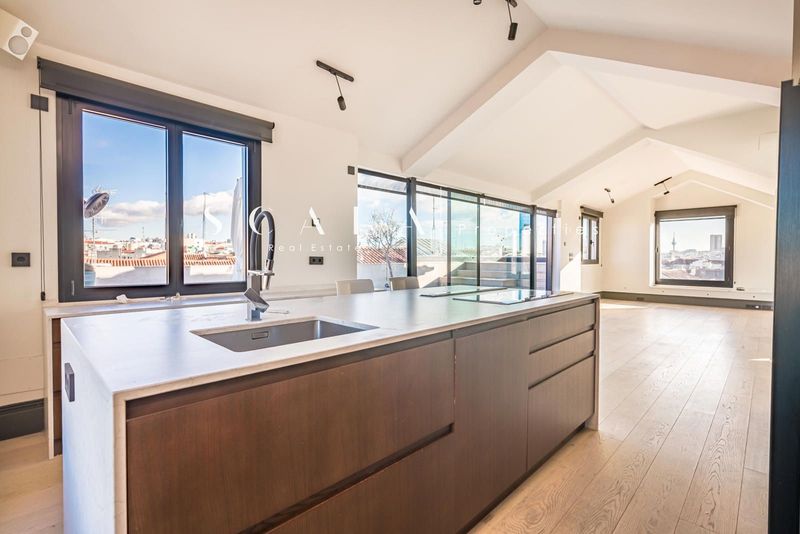 Ático en alquiler Madrid. Ref: 2345. Scala Properties 