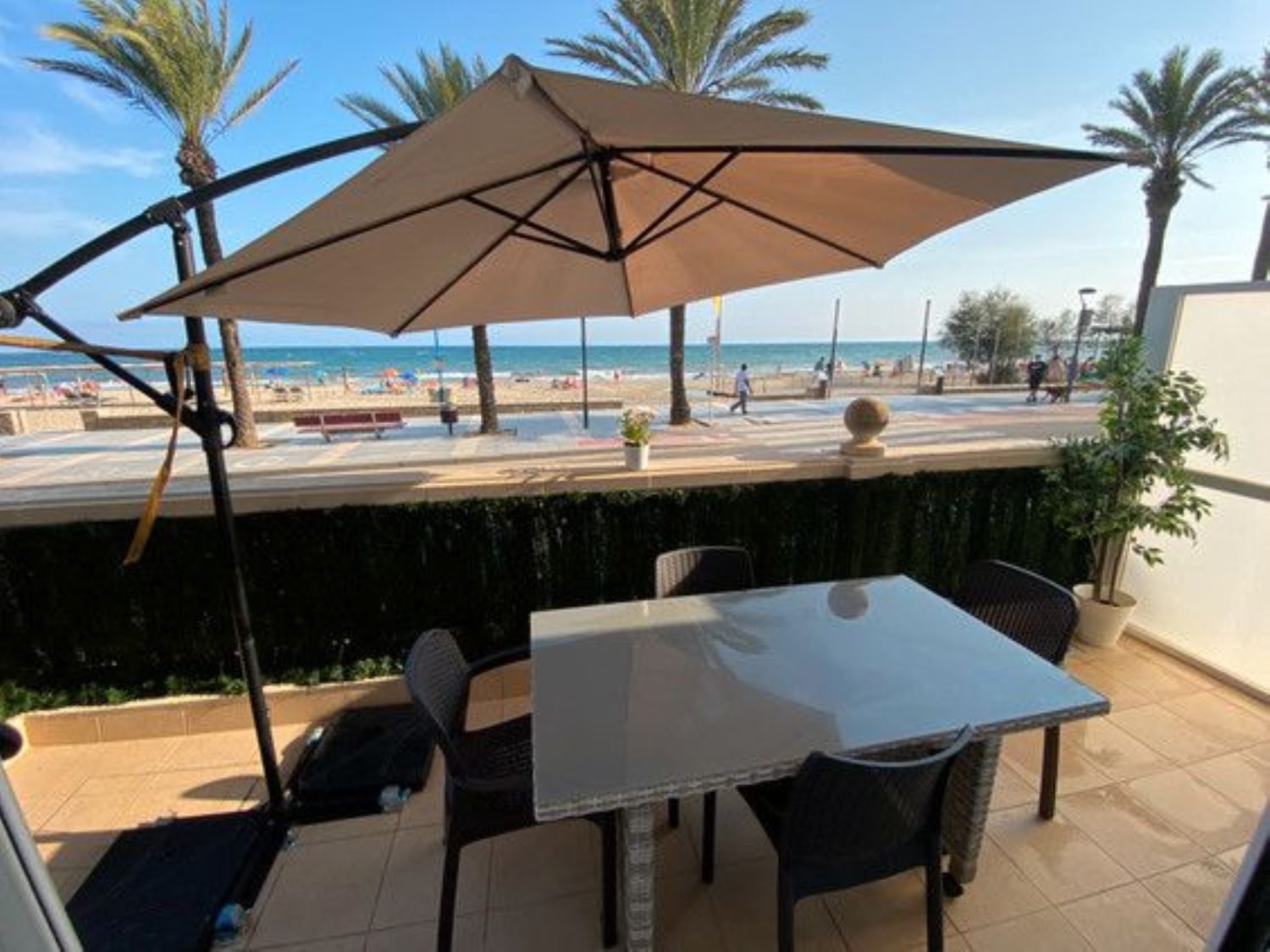 Ground floor for sale on the seafront on Paseo de Miramar, in Salou