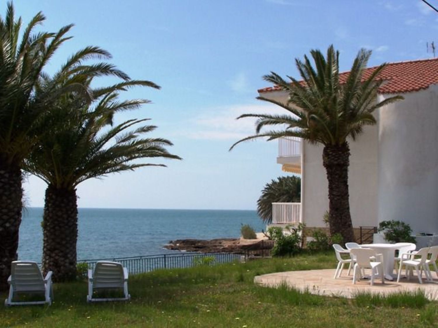 Semi-detached house for sale on the seafront on the National Highway N-340, 60, in Alcanar