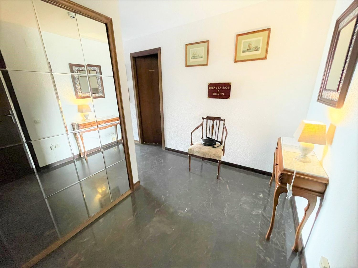 Apartamento à venda à beira-mar na rua Josep Lluís Sert, em Calonge