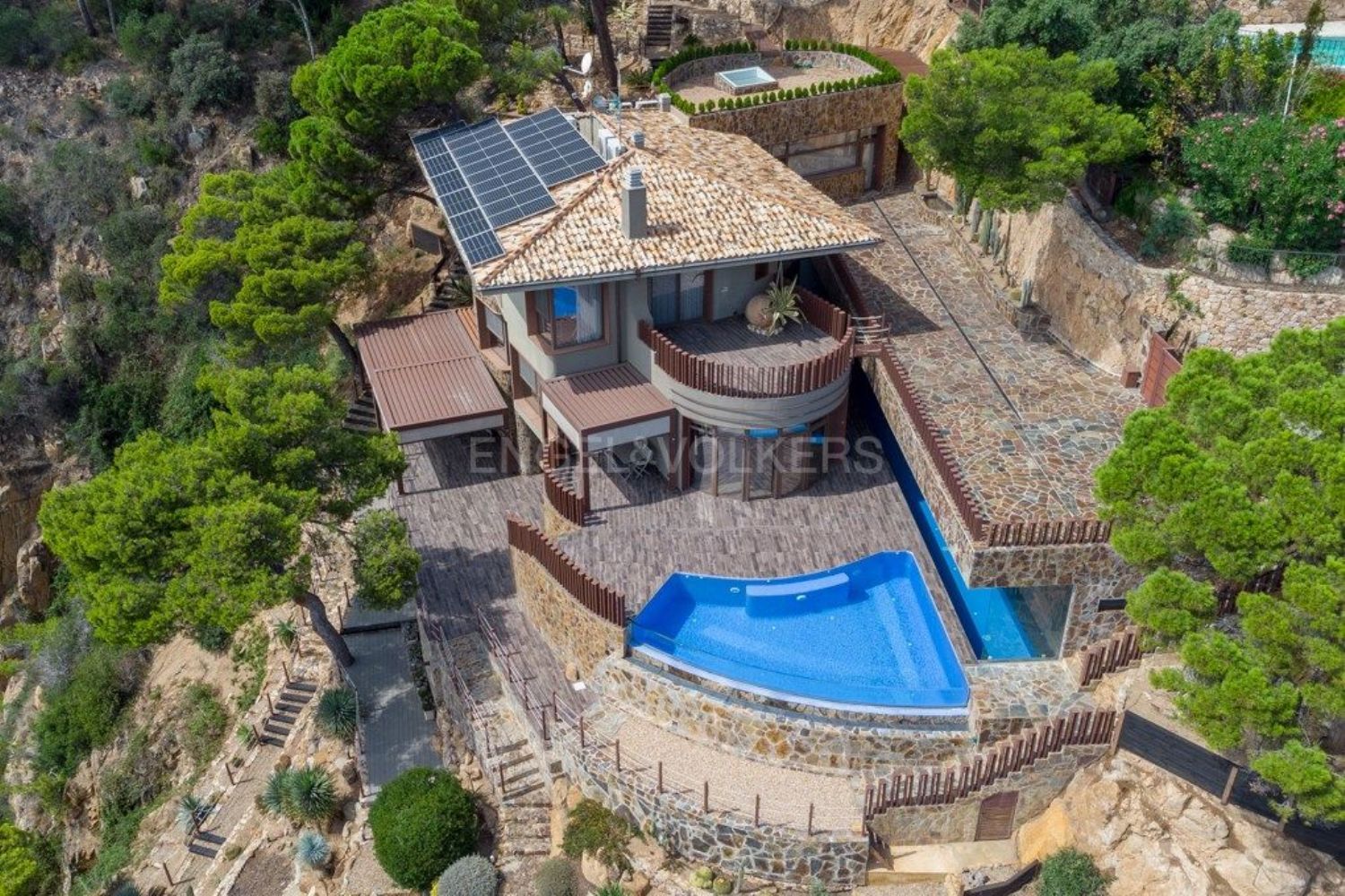 Casa en venda a primera línia de mar, a Sant Feliu de Guixols