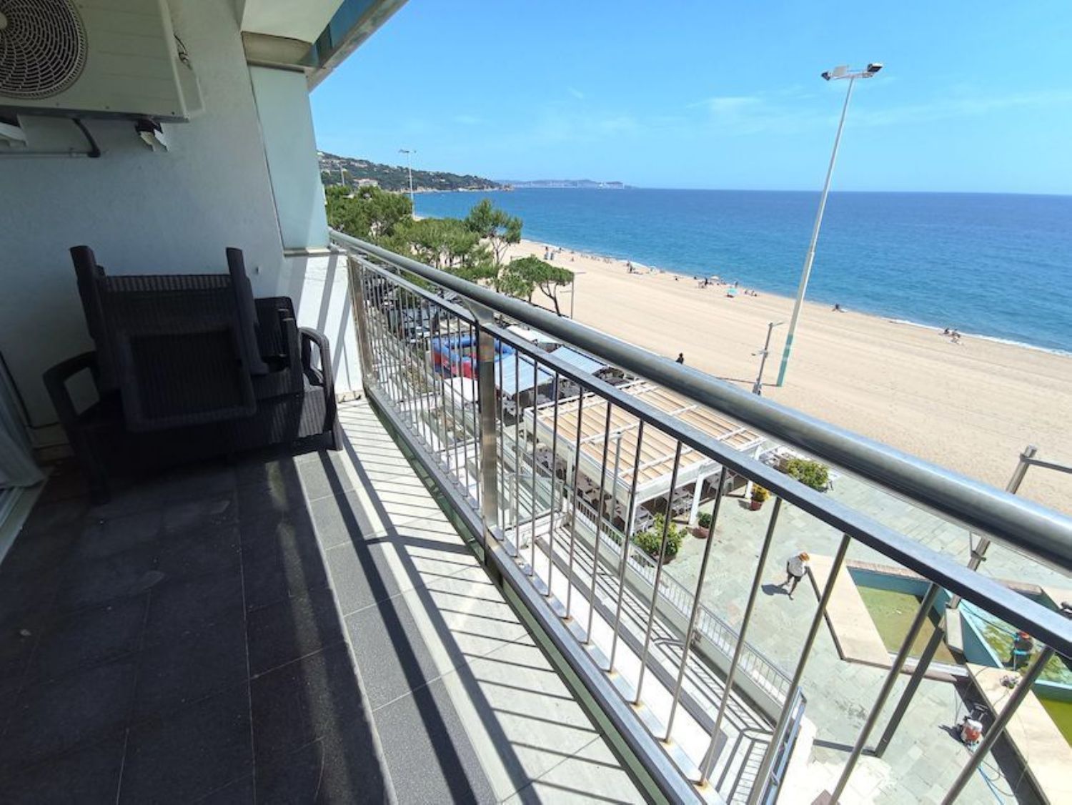 Duplex for sale on the seafront in Platja Llarga, in Platja d'Aro