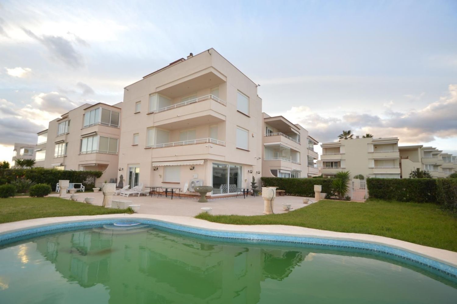 Casa en venta en primera línea de mar en la Zona Costa norte, en Vinaròs