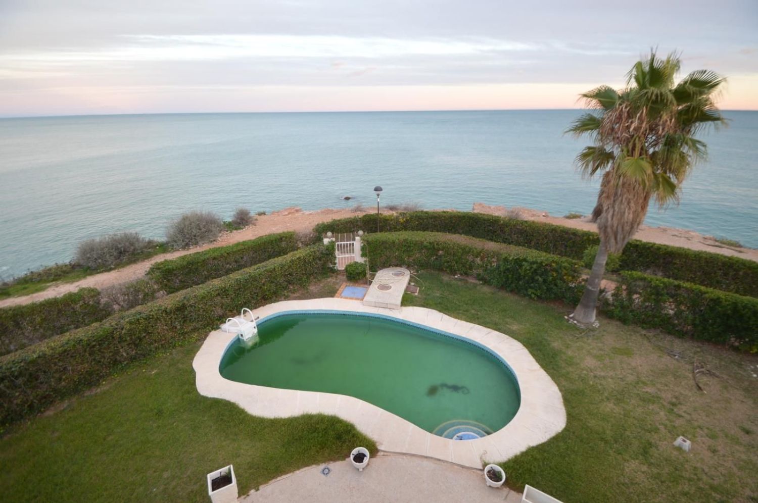 Casa en venta en primera línea de mar en la Zona Costa norte, en Vinaròs