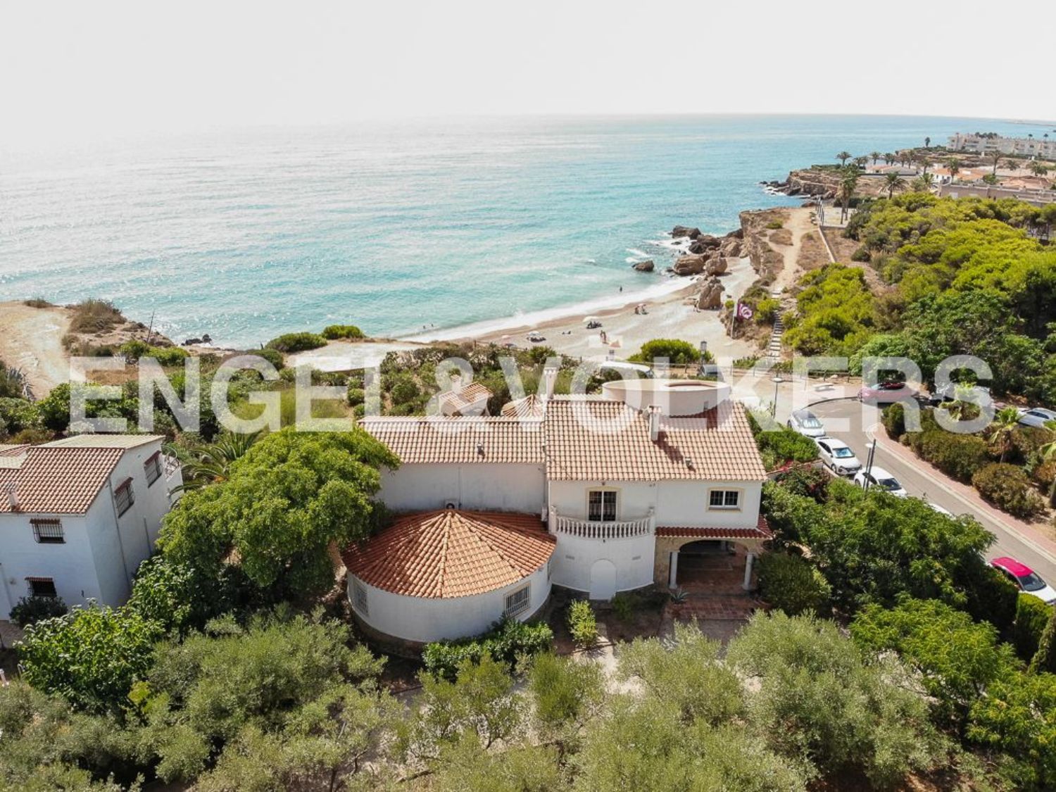 House for sale on the first line of the sea in the Urban Center, in Vinaròs