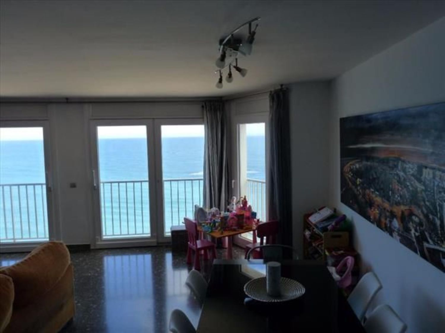 Apartment for sale on the seafront on Paseo de Colón, in Vinaròs