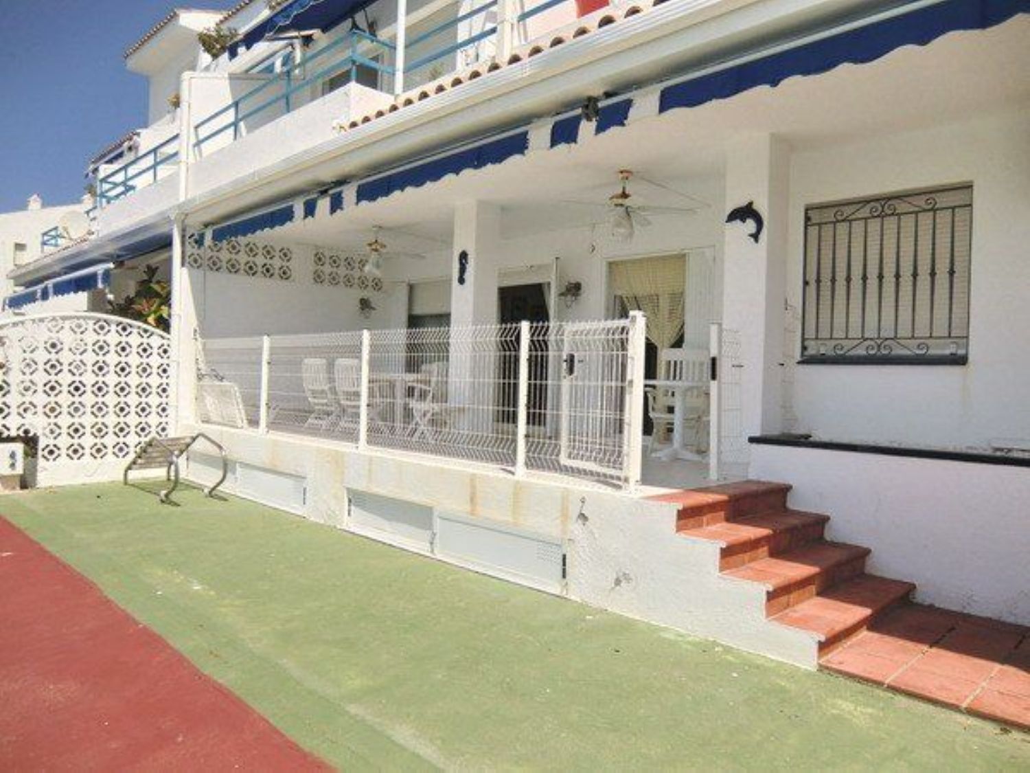 Ground floor for sale on the seafront, in Alcossebre