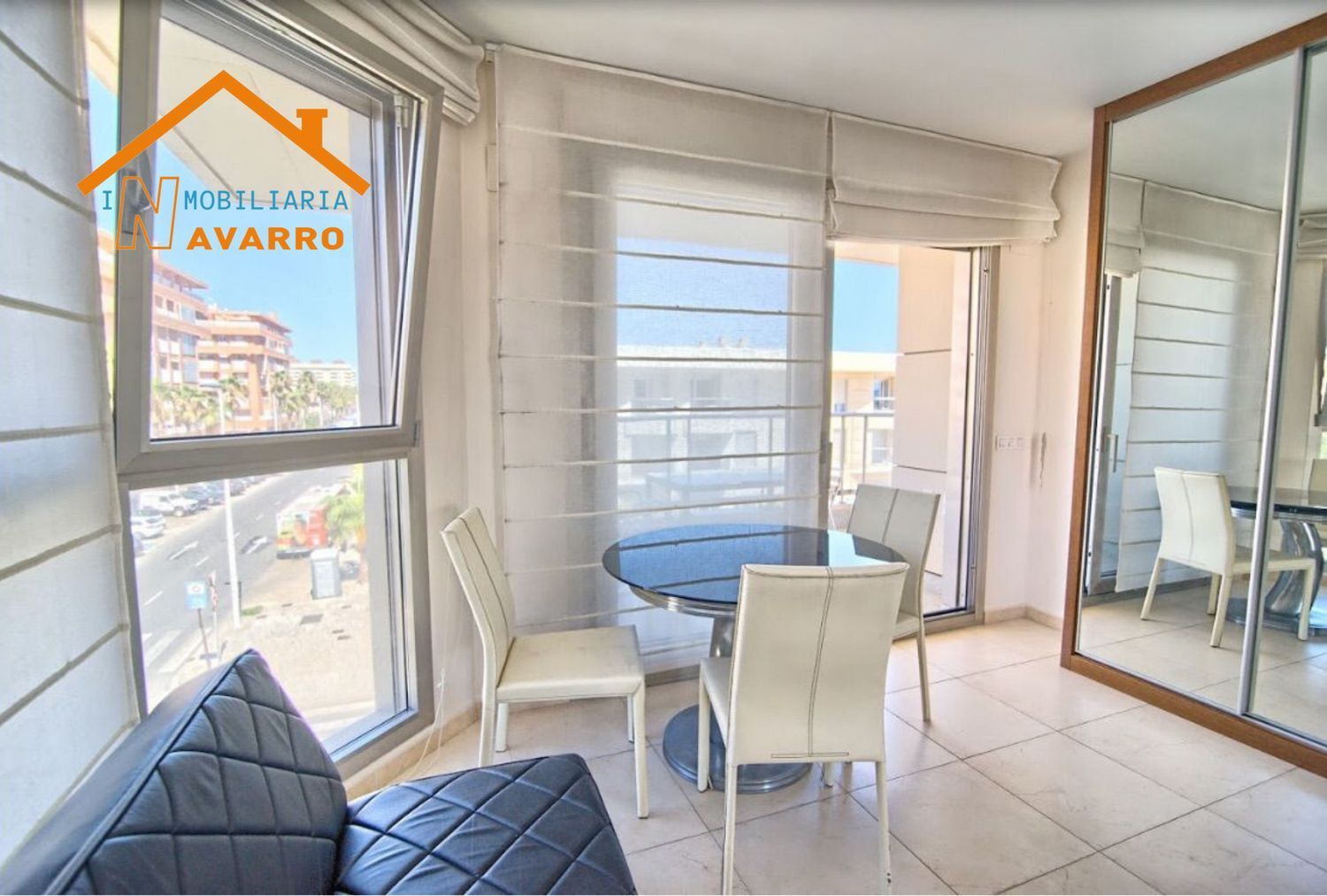 Apartamento en venta en primera línea de mar en la avenida Mare Nostrum, en Alboraya