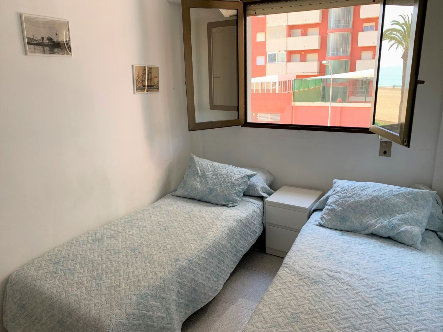 Apartamento à venda à beira-mar na Avenida Castelló, em Cullera