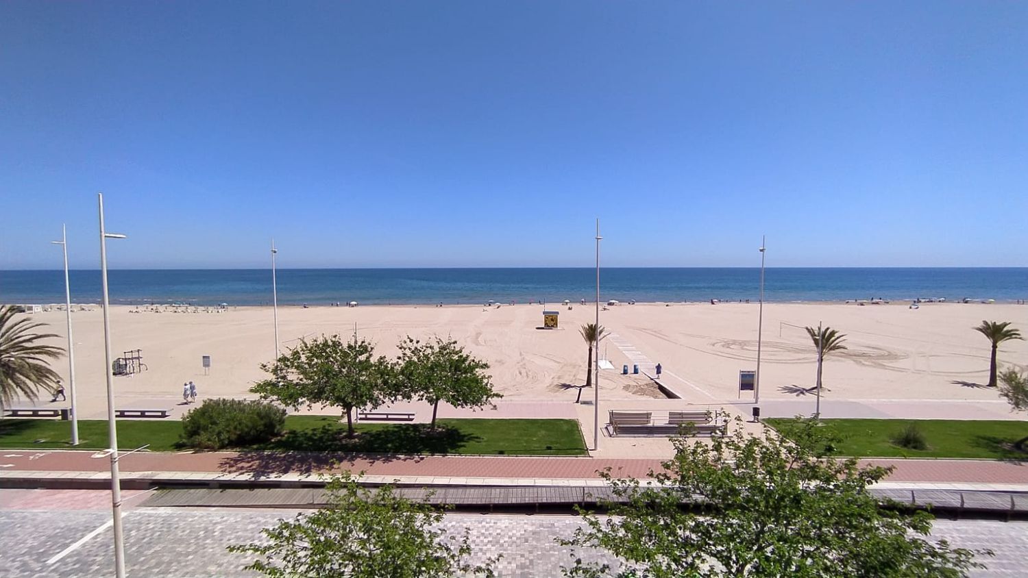 Apartment for sale on the seafront on Catuluya street, in Gandia