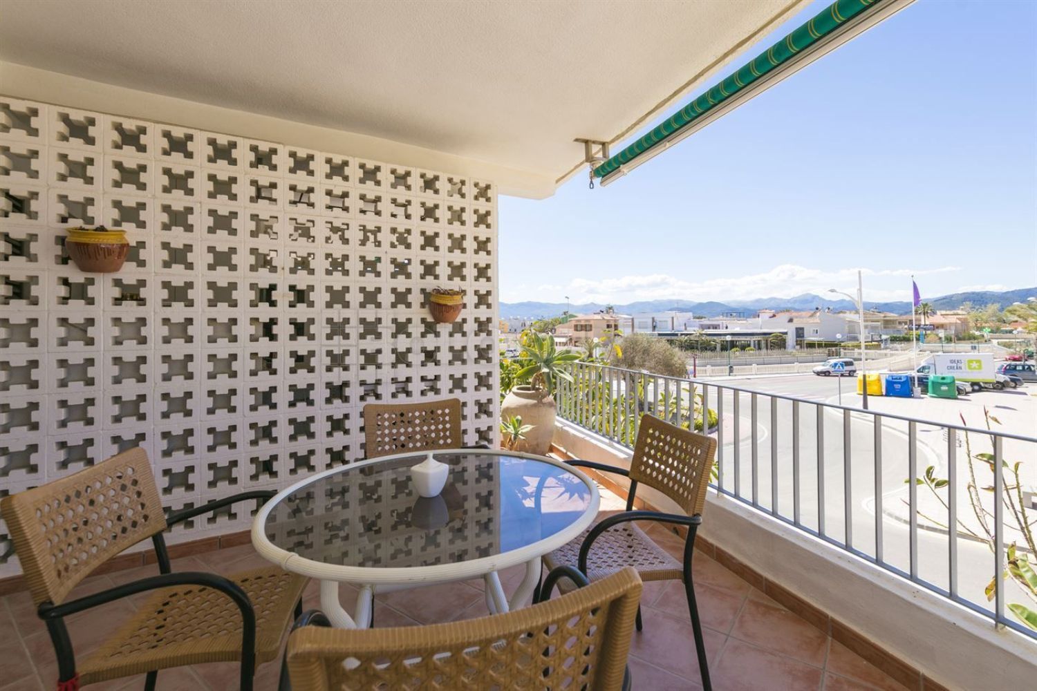 Apartment for sale on the seafront in Virgen del Mar, in Oliva