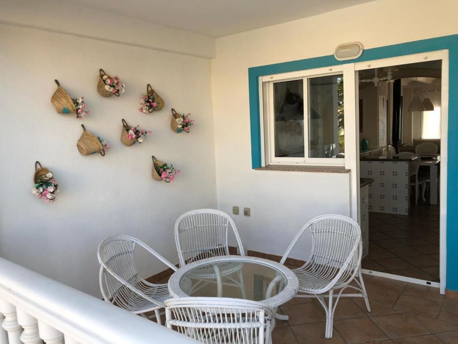 Casa en venta en primera línea de mar en la calle de Roderic de Osona, en Oliva