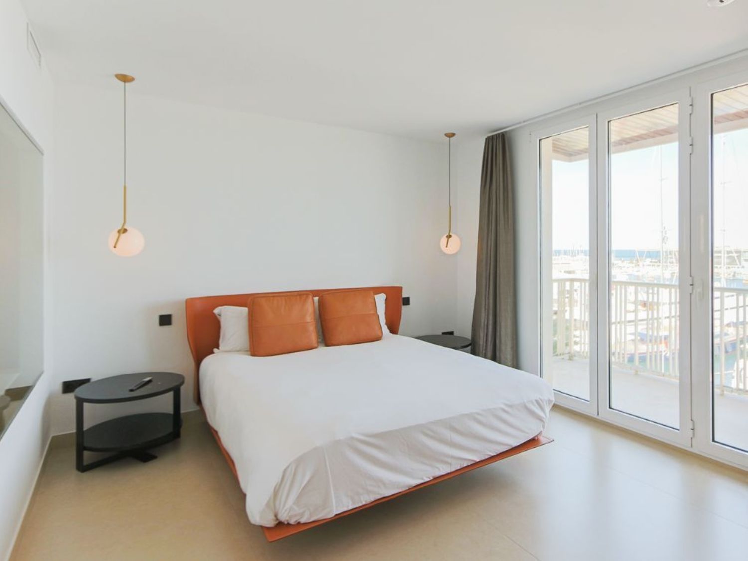 Apartamento en venta en primera línea de mar en Dénia