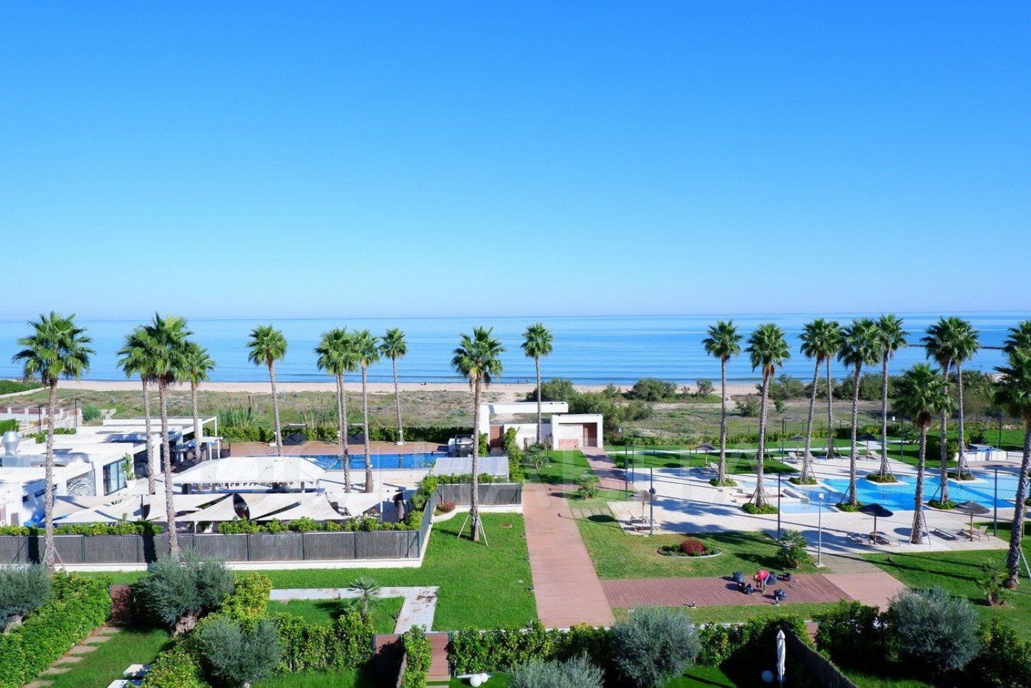 Duplex Penthouse for sale on the seafront on Calle les Marines, in Dénia