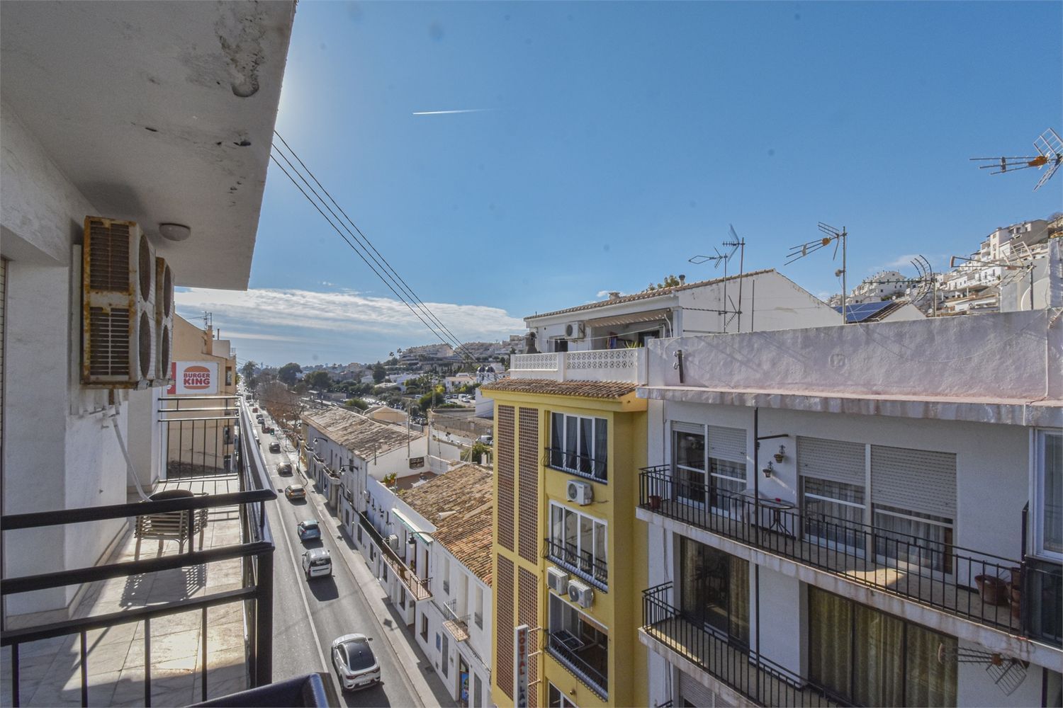 Apartment for sale on the seafront in Calle la Mar, in Altea