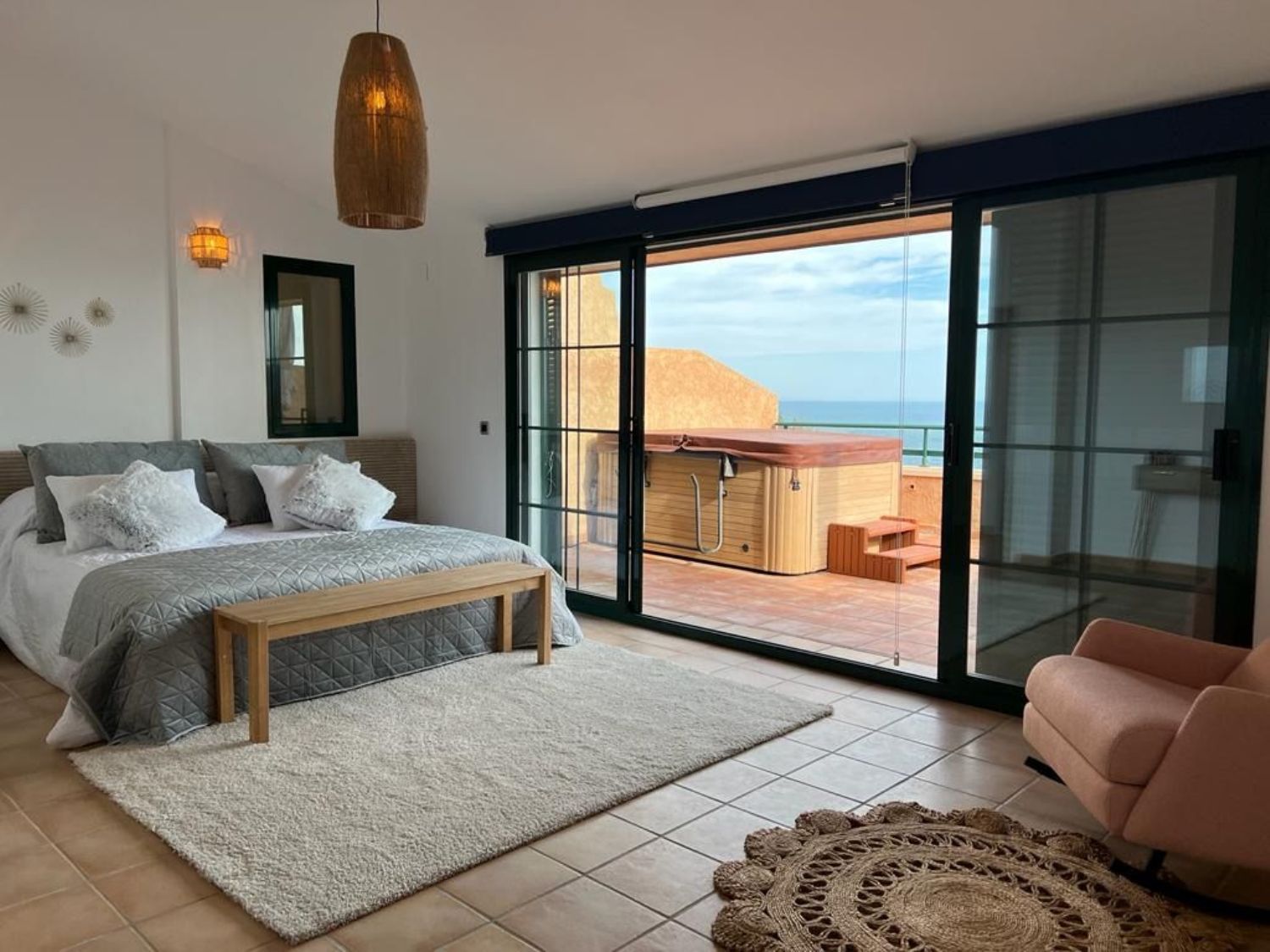 Duplex Penthouse for sale on the seafront on Calle Ronda del Atardecer, Altea