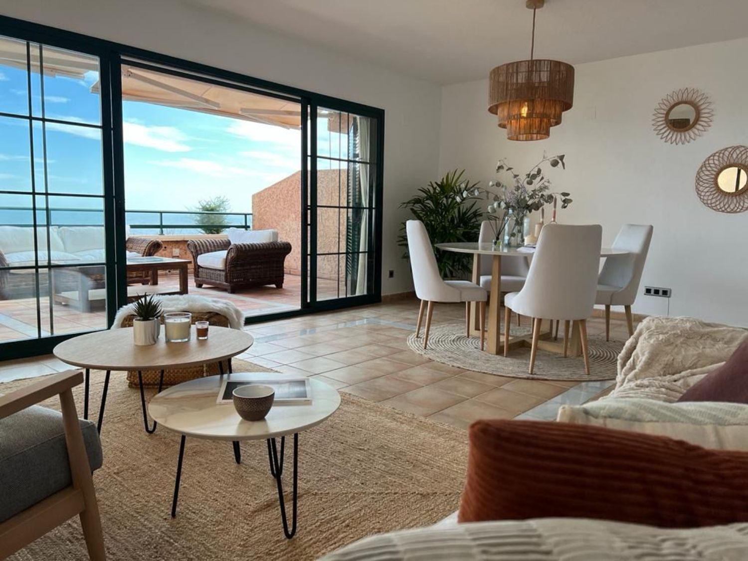 Duplex Penthouse for sale on the seafront on Calle Ronda del Atardecer, Altea