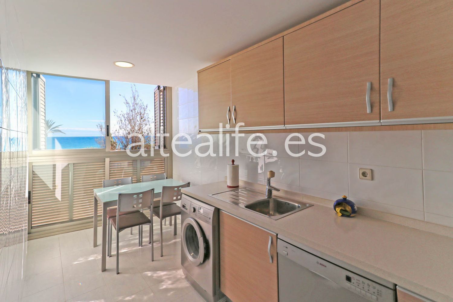 Apartamento à venda à beira-mar na rua San Pedro, em Altea