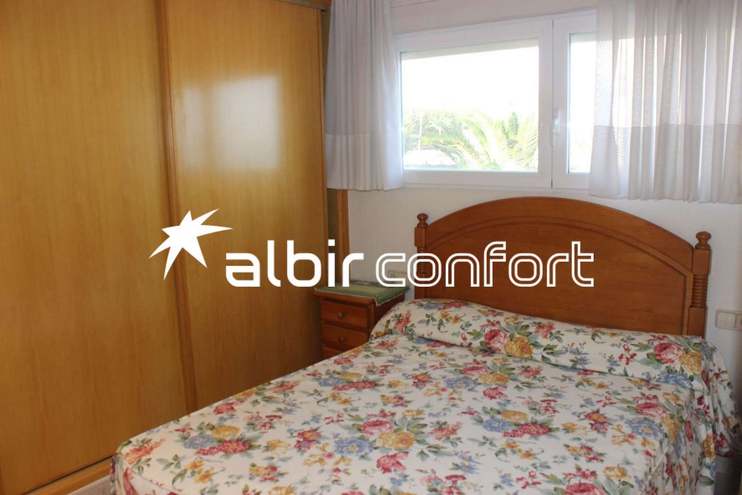 Apartment for sale on the seafront on Avenida Alcoy, in Benidorm