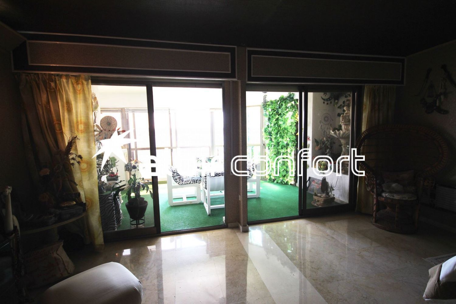 Apartment for sale on the seafront in the Port, in Benidorm