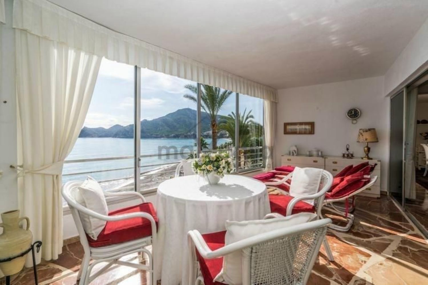 Apartamento à venda à beira-mar na rua San Pedro, em Altea