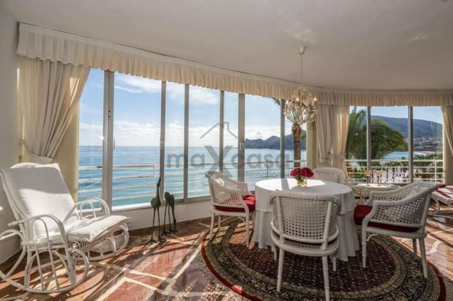 Apartamento à venda à beira-mar na rua San Pedro, em Altea