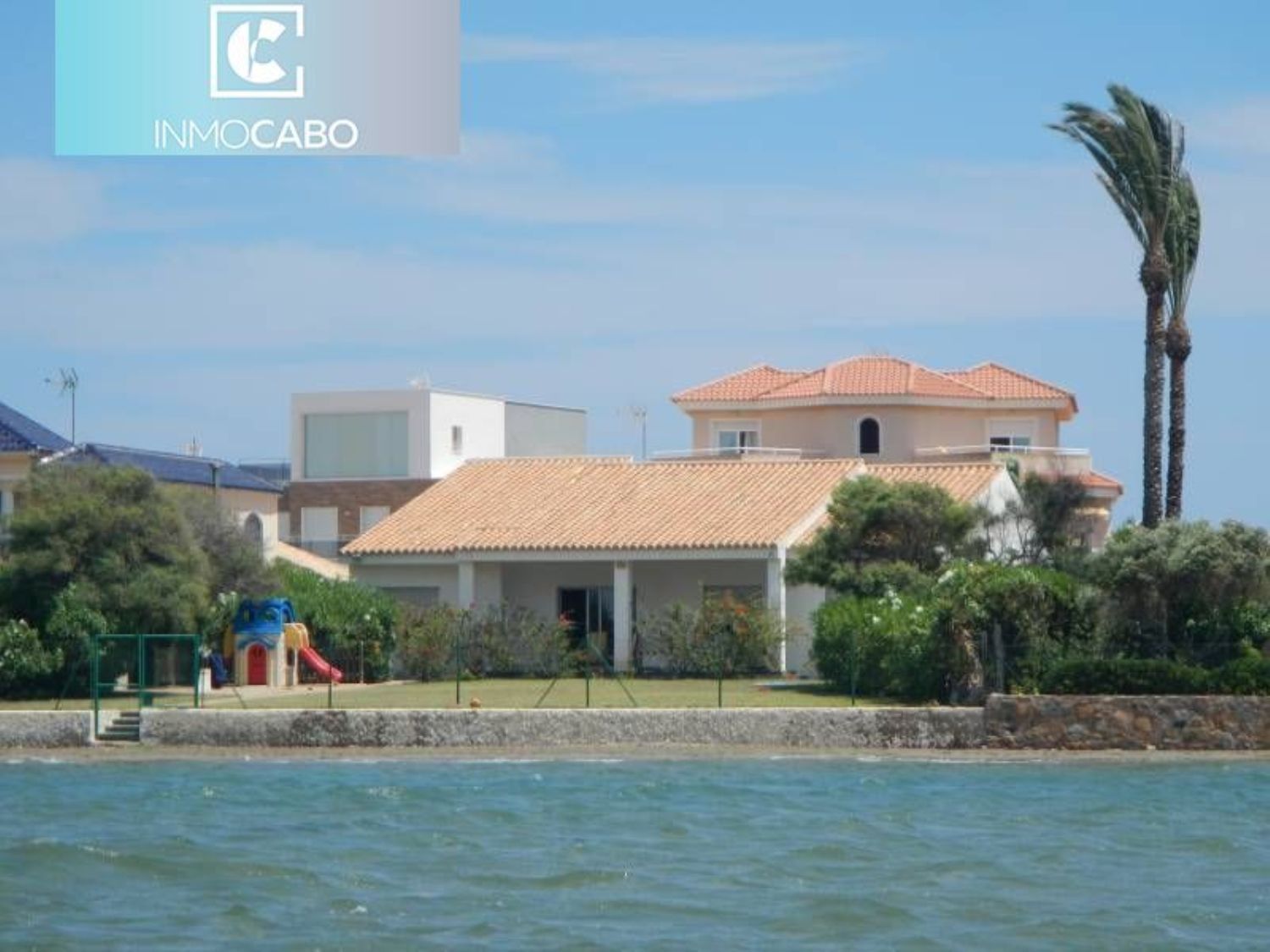 Casa o Villa on sale in Cartagena
