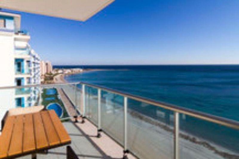 Pis en venda La Manga del Mar Menor, Murcia. Ref: 2097. Addurno.com