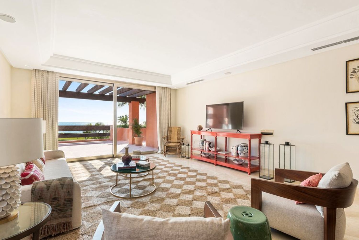 Duplex penthouse for sale on the seafront in Los Monteros, Marbella