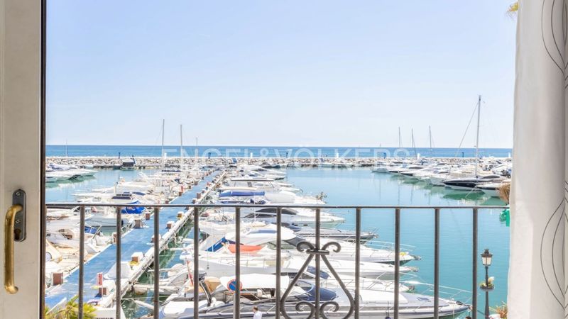 Duplex en venda Marbella, Málaga. Ref: 2454. Addurno.com