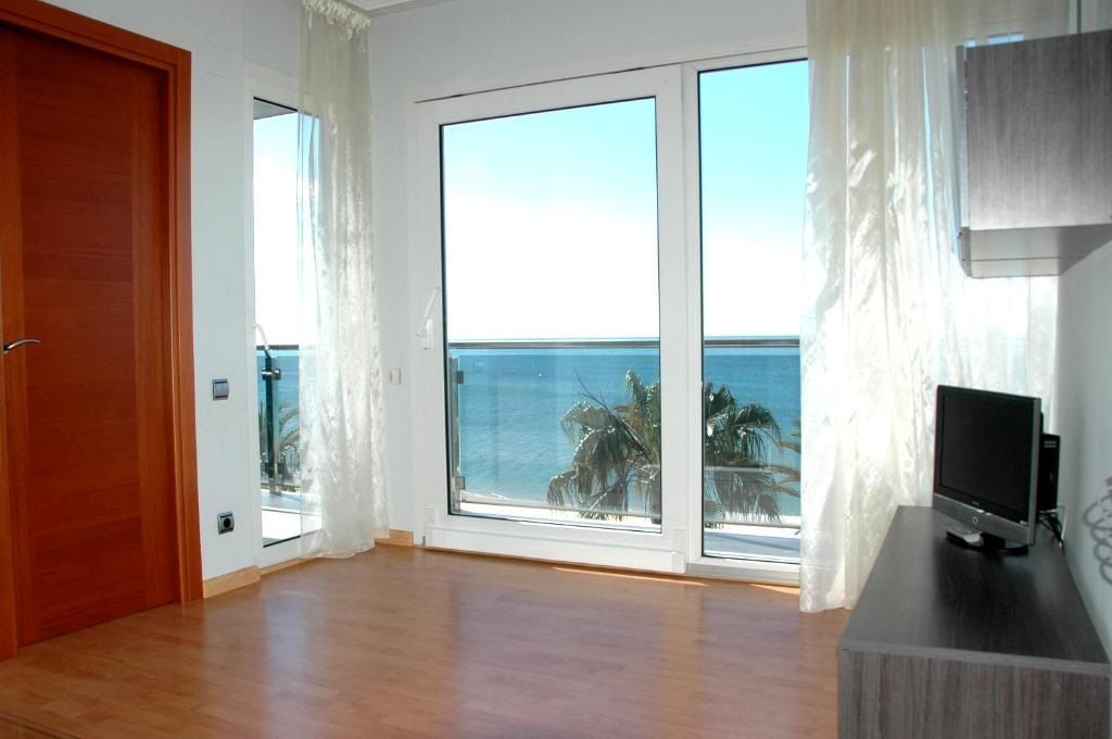 Apartamento en venta en primera línea de mar en Passeig de Miramar, en Salou