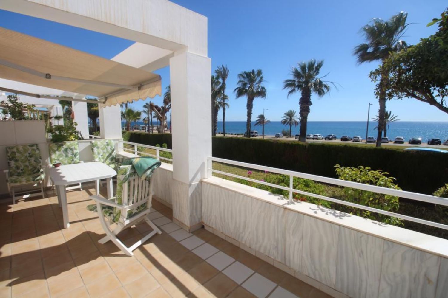 Ground floor for sale on the seafront on Calle Duende, in Mojácar