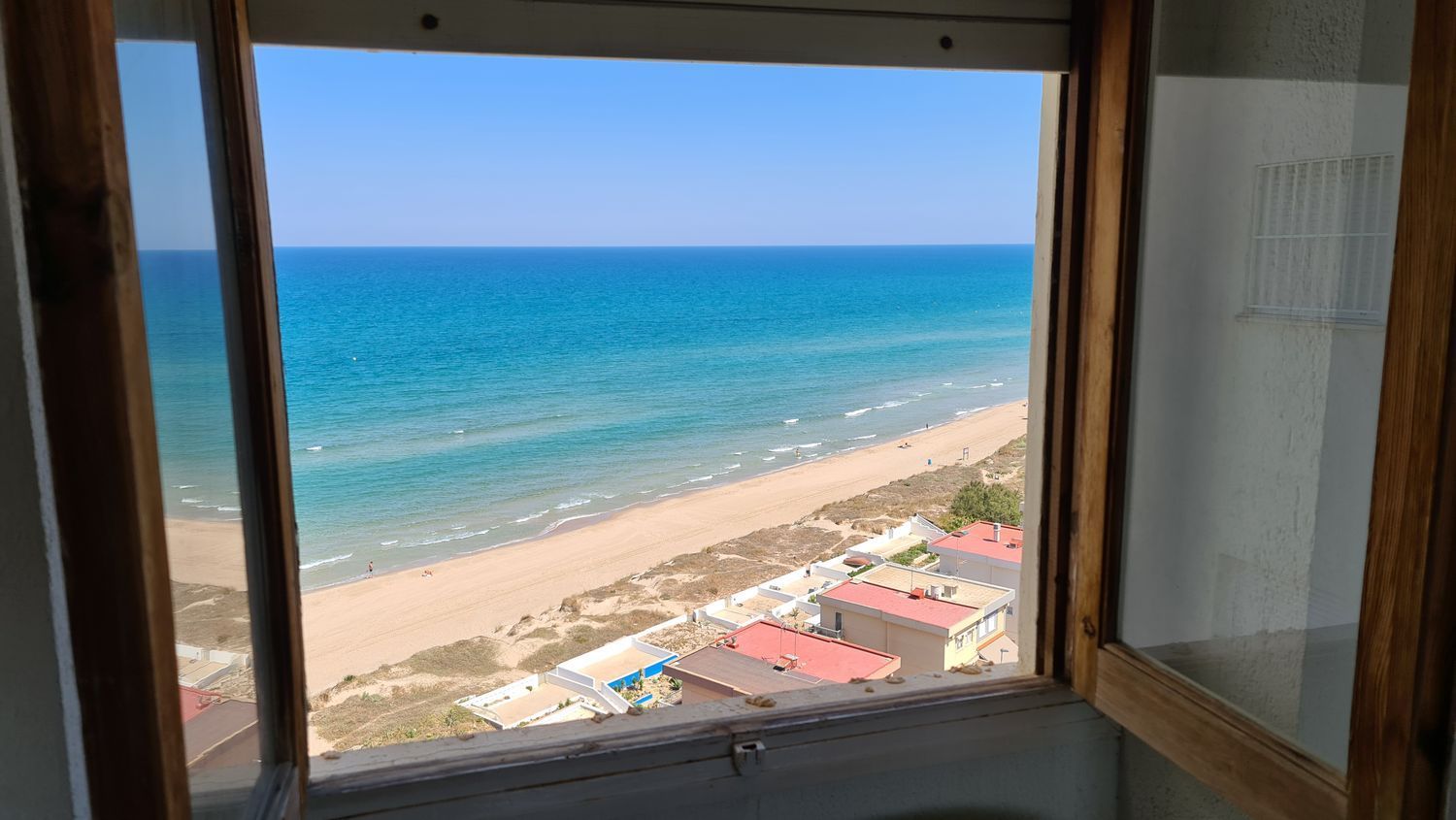 Flat for sale on the seafront on Calle de la Vall d'Agres, in Sueca