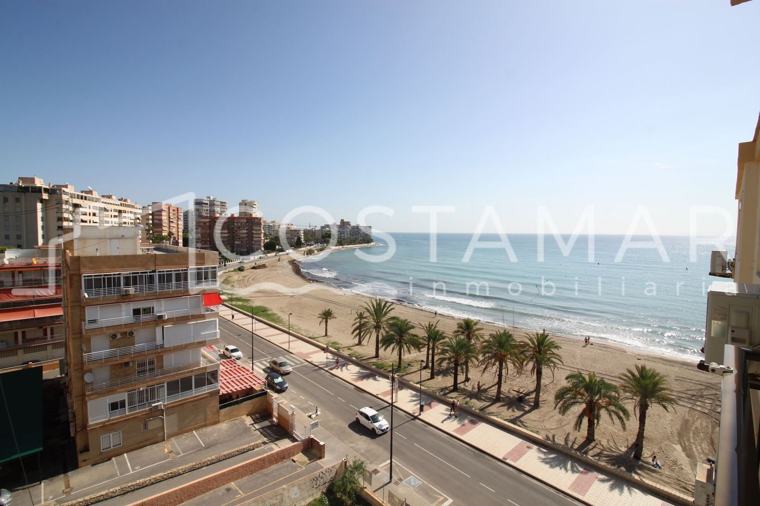Apartment for sale on the seafront on Avenida Jaime I El Conquistador, in El Campello