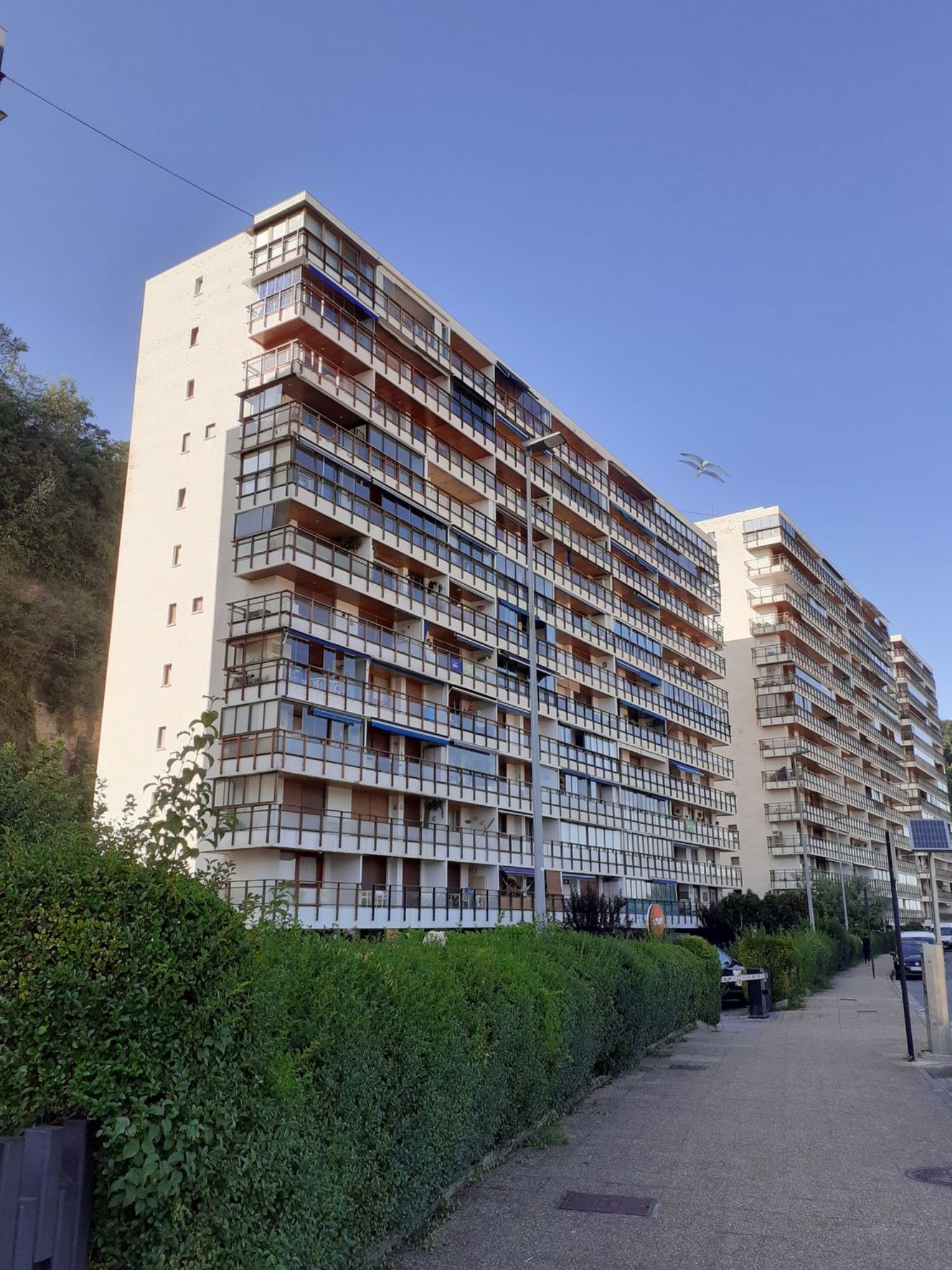 Apartment for sale on the seafront in Ramon Iribarren Pasealekua Ibilbidea, in Hondarribia