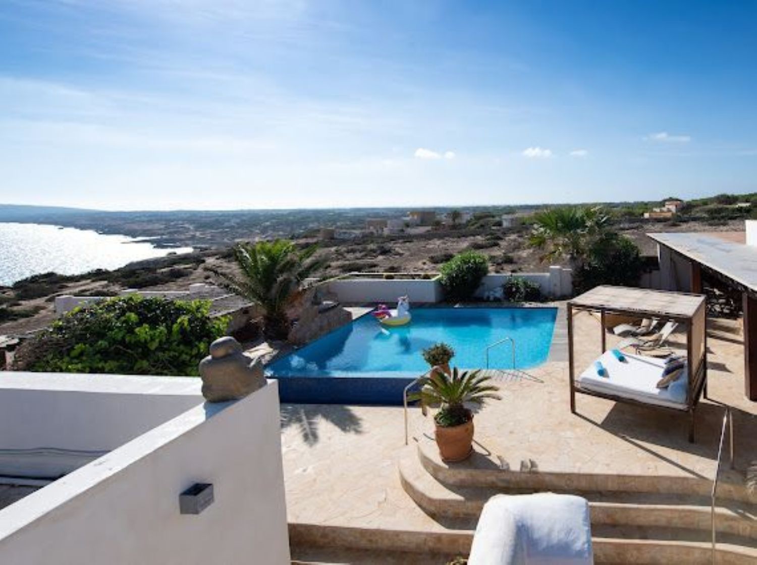 House for sale in first line of sea in Cala Embaster, in Formentera